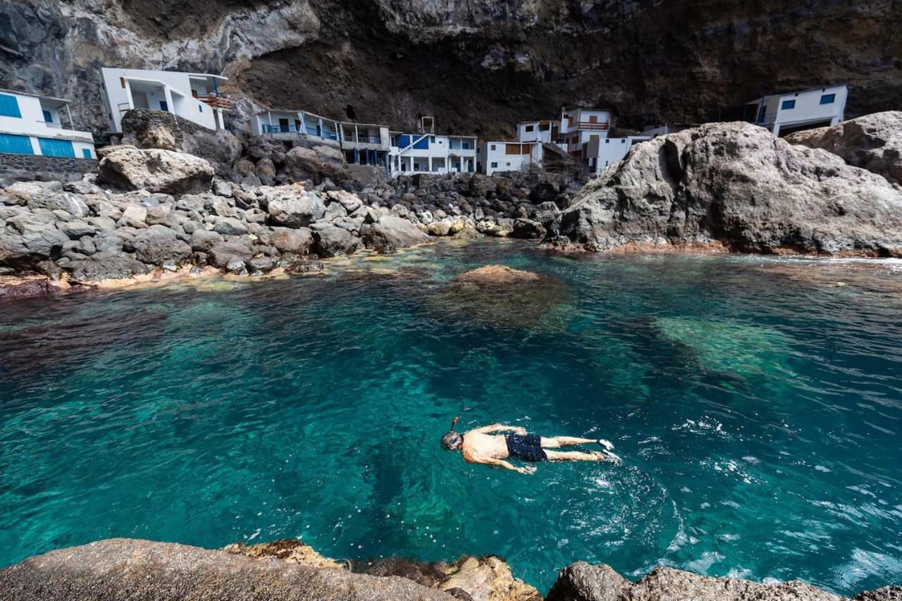 Casa Alba, Casa Rural Con Piscina-Spa Climatizada Hasta 34º Gratuito Y Vistas Al Mar Puntallana Kültér fotó